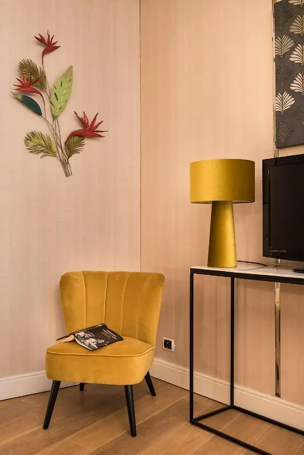 Idyllia - Colosseum Luxury Apartment روما